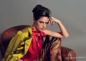 shooting meral akrour bague serpent