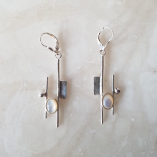 Boucles d'oreille nacre blanche et argent - collection Mondrian