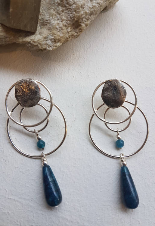 Boucles d'oreilles Apatite sertie sur argent - Nathalie Iuso Création