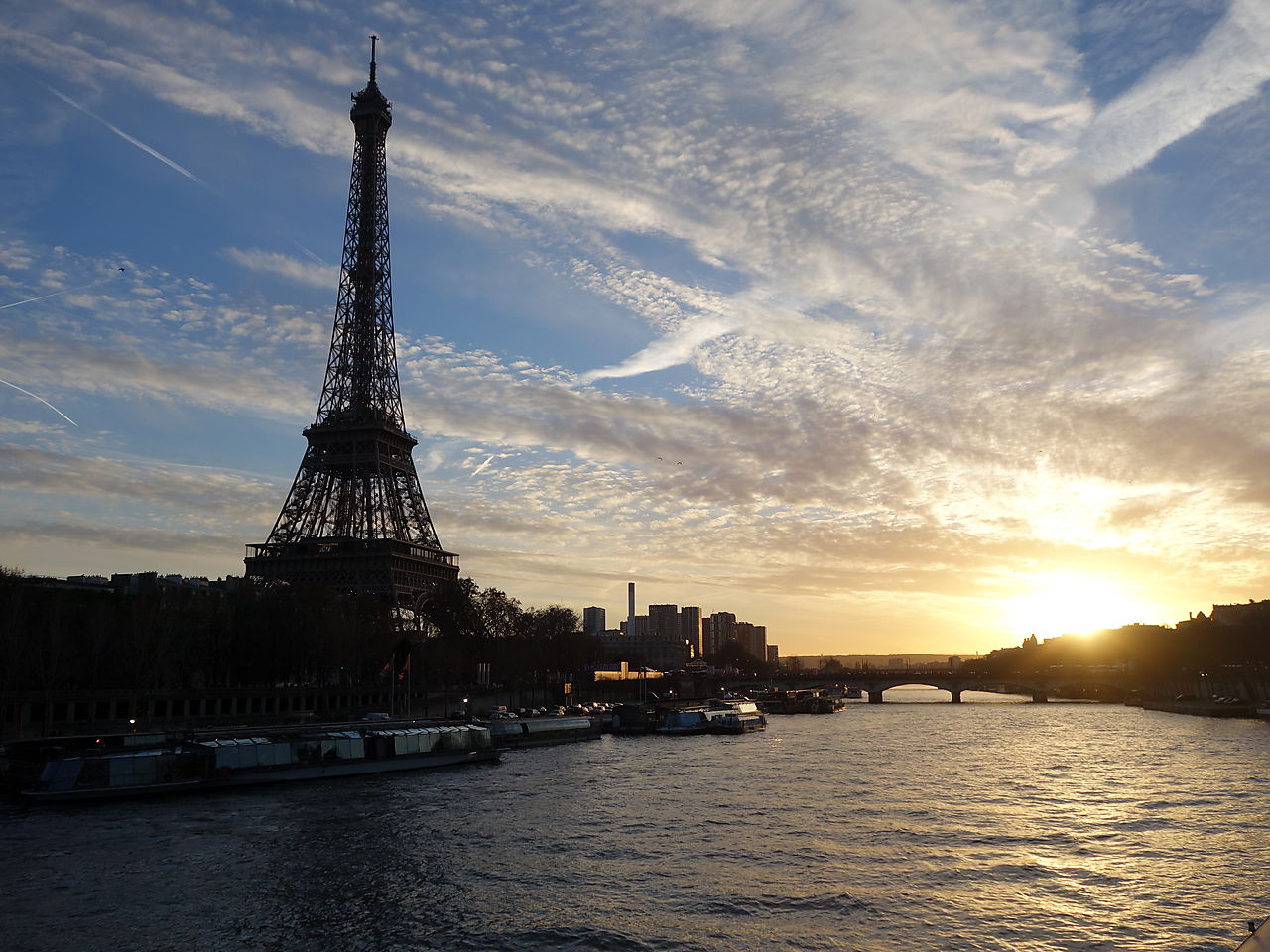 chalets-noel-tuileries-paris-2023